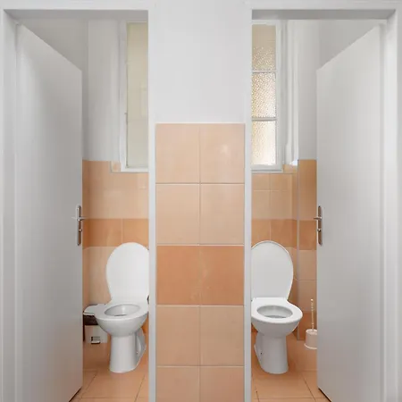 Otava - Vedlejsi Budova 酒店 2*