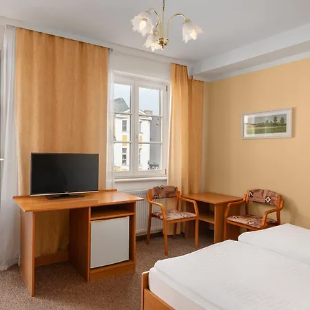 酒店 Otava - Vedlejsi Budova 2*